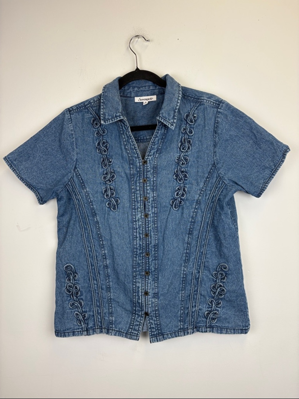 Vintage 80s Serengeti Denim Embroidered Button-Up Top | Medium